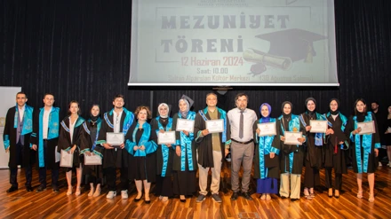 Selçuk Üniversitesi Sağlık Hizmetleri MYO’da mezuniyet sevinci